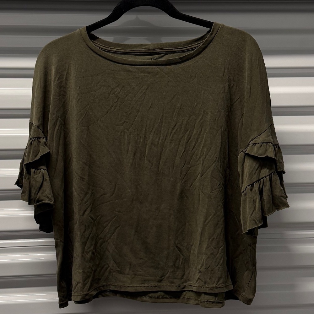 Alya Tee